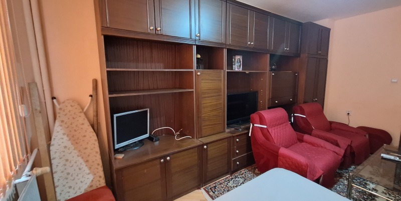 Дава под наем 2-СТАЕН, гр. Плевен, Мара Денчева, снимка 2 - Апартаменти - 52983298