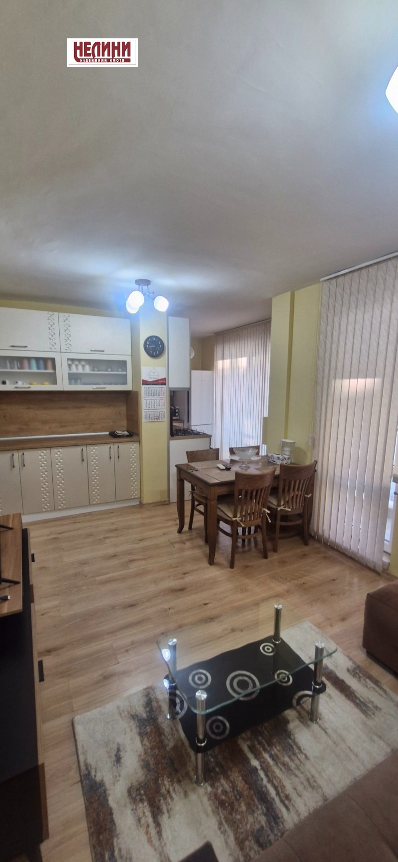 Дава под наем  3-стаен град Русе , Широк център , 70 кв.м | 39137844
