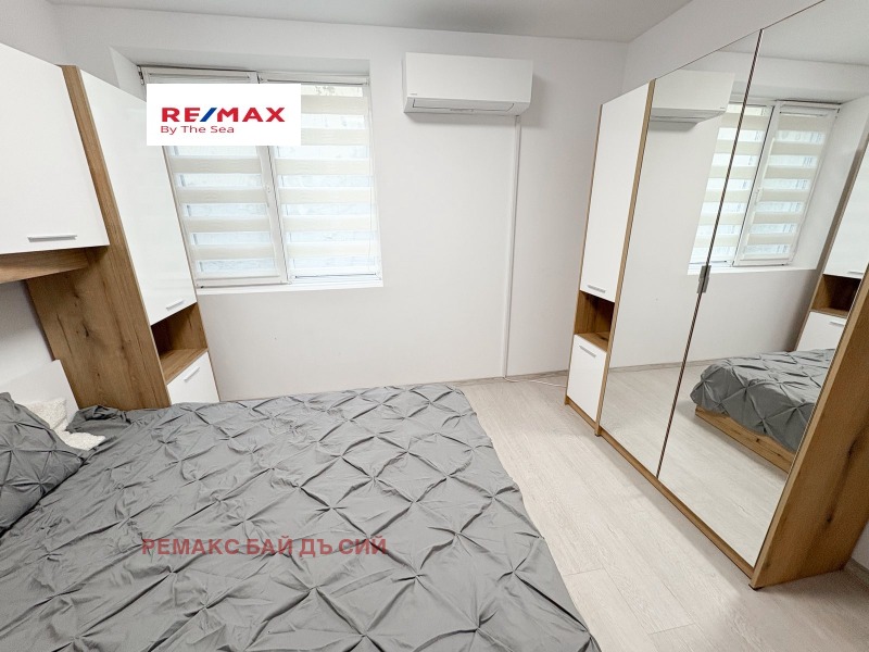 Дава под наем 3-СТАЕН, гр. Варна, Бриз, снимка 4 - Апартаменти - 53171604