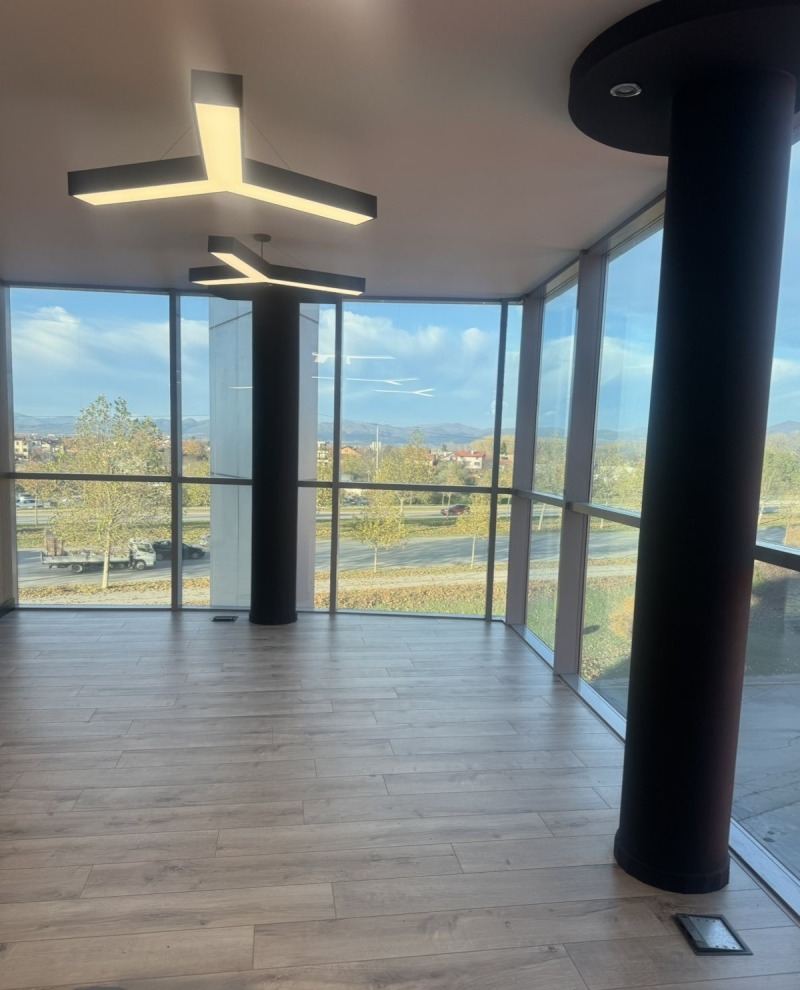 Дава под наем ОФИС, гр. София, Враждебна, снимка 2 - Офиси - 53122811