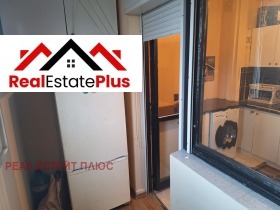 Studio Širok tsentar, Pleven 4