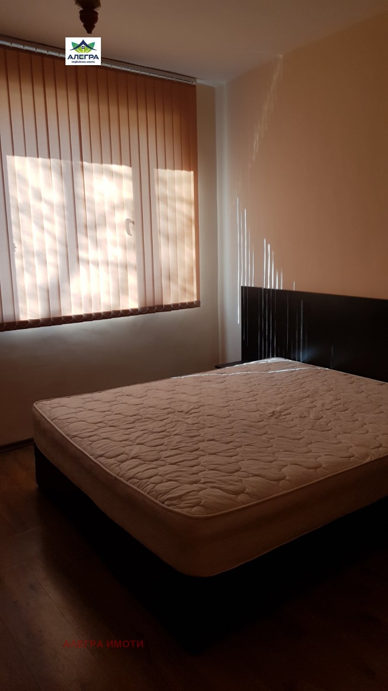 Do wynajęcia  1 sypialnia Pazardżik , Centar , 70 mkw | 89871380 - obraz [3]