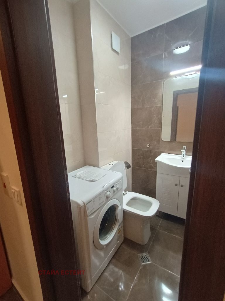 Дава под наем 3-СТАЕН, гр. София, Света Троица, снимка 13 - Апартаменти - 52947845