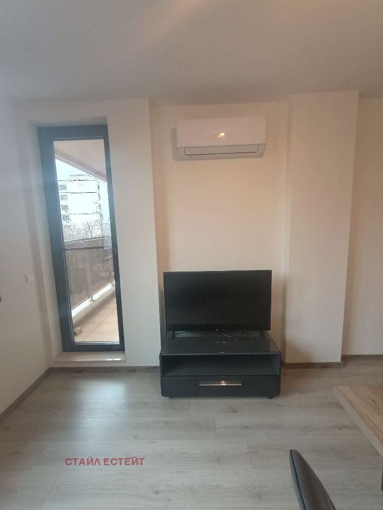 Дава под наем 3-СТАЕН, гр. София, Илинден, снимка 10 - Апартаменти - 52947845