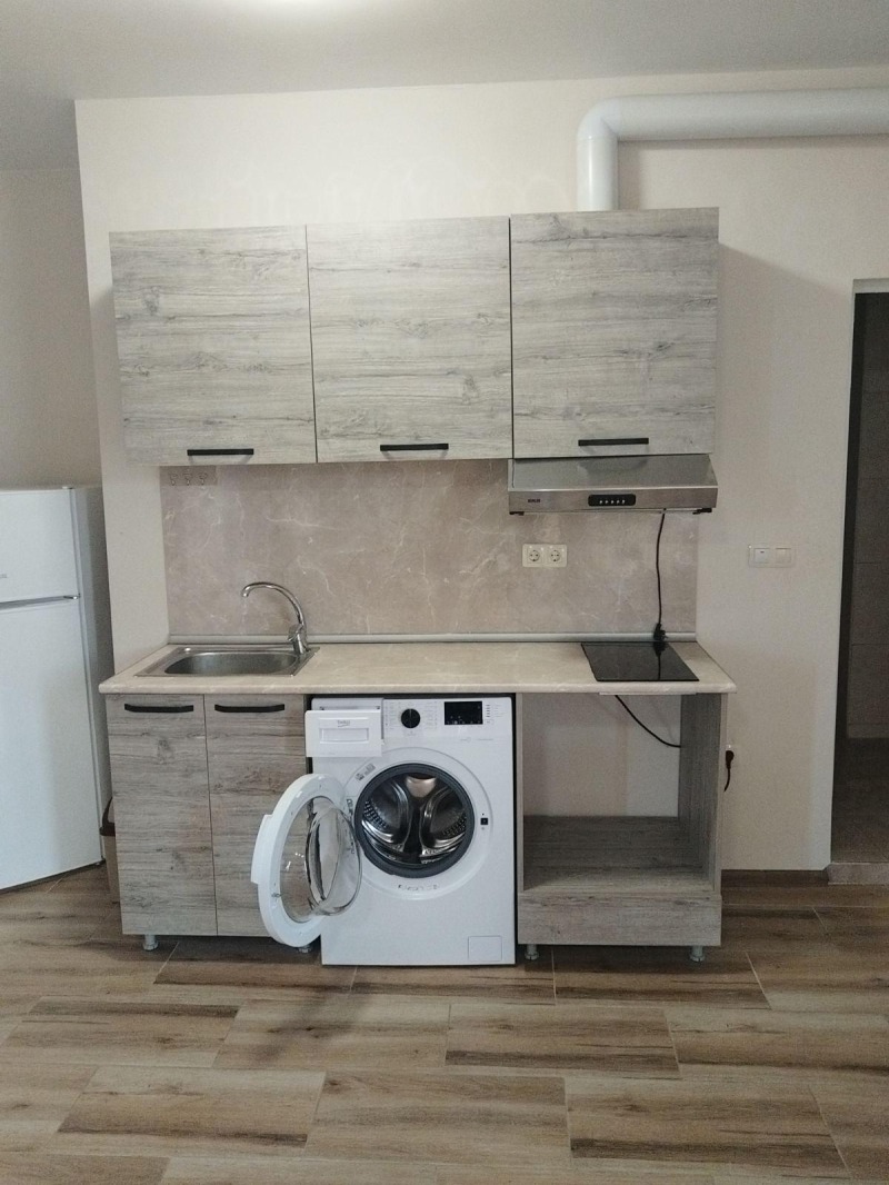 En renta  Estudio Plovdiv , Ostromila , 65 metros cuadrados | 25546885