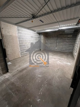 ГАРАЖ, ПАРКОМЯСТО, 25 m2