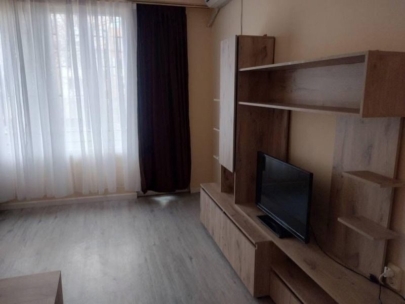 De inchiriat  1 dormitor Plovdiv , Gagarin , 70 mp | 82802200 - imagine [2]