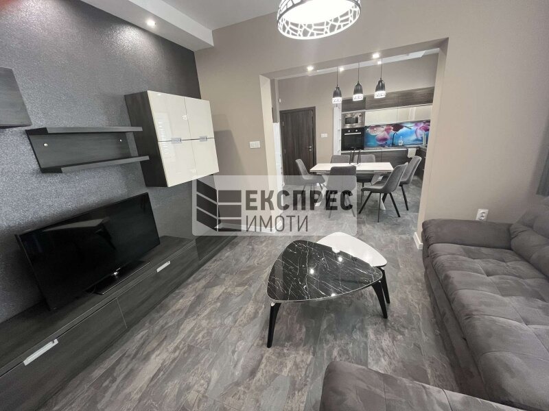 Дава под наем 3-СТАЕН, гр. Варна, Център, снимка 3 - Апартаменти - 53202795