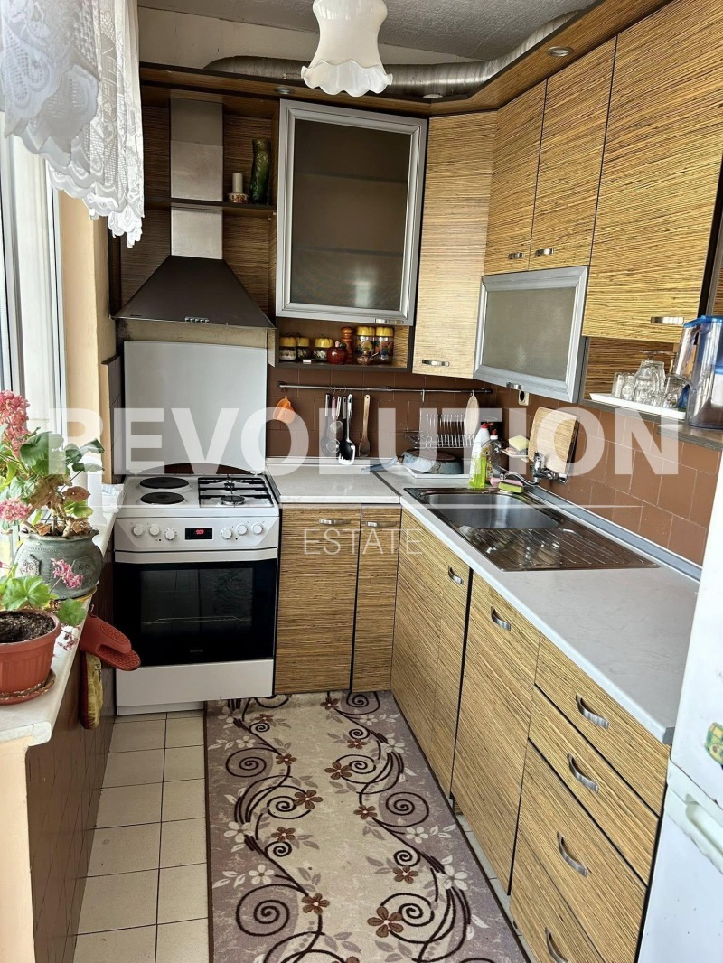 Da affittare  3 camere da letto Varna , Hristo Botev , 105 mq | 24670862 - Immagine [3]