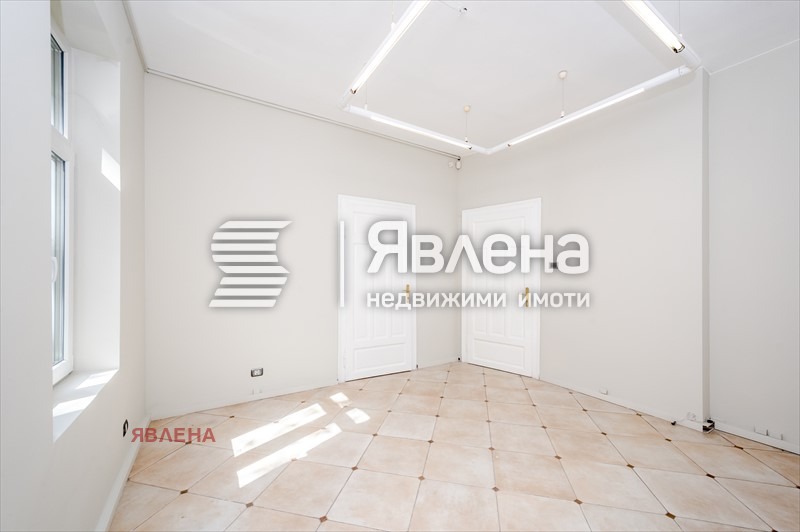 Издаје се  Канцеларија Софија , Центар , 120 м2 | 41017413 - слика [2]