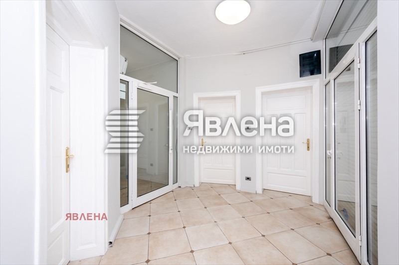 Издаје се  Канцеларија Софија , Центар , 120 м2 | 41017413 - слика [4]
