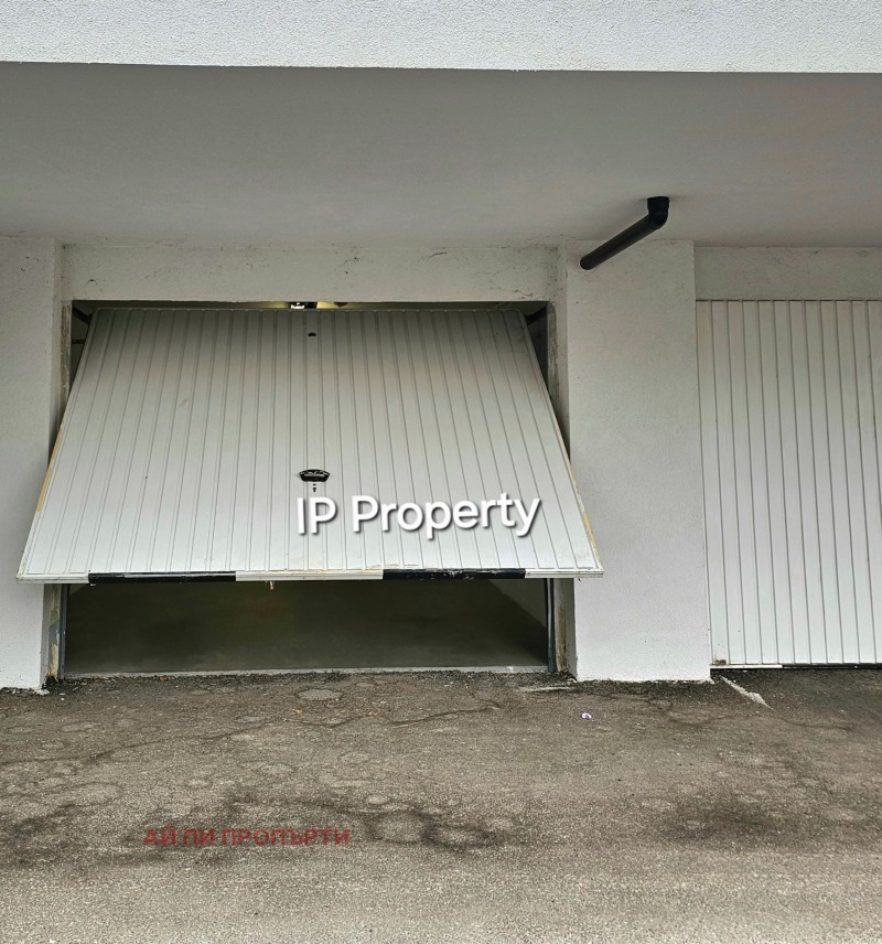 Te huur  Garage Sofia , Zona B-19 , 22 m² | 64907122 - afbeelding [2]