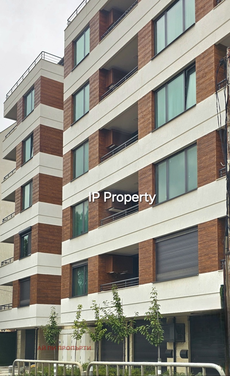 Te huur  Garage Sofia , Zona B-19 , 22 m² | 64907122 - afbeelding [6]