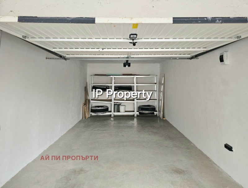 Te huur  Garage Sofia , Zona B-19 , 22 m² | 64907122