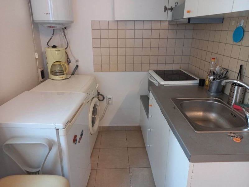 För uthyrning  Studio Sofia , Goce Deltjev , 30 kvm | 23287888 - bild [4]