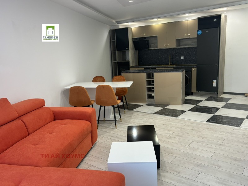 K pronájmu  1 ložnice Sofia , Studentski grad , 74 m2 | 82732587