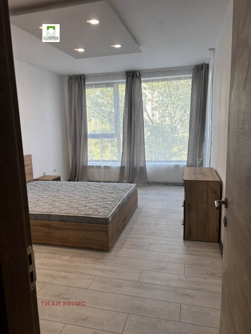 K pronájmu  1 ložnice Sofia , Studentski grad , 74 m2 | 82732587 - obraz [5]