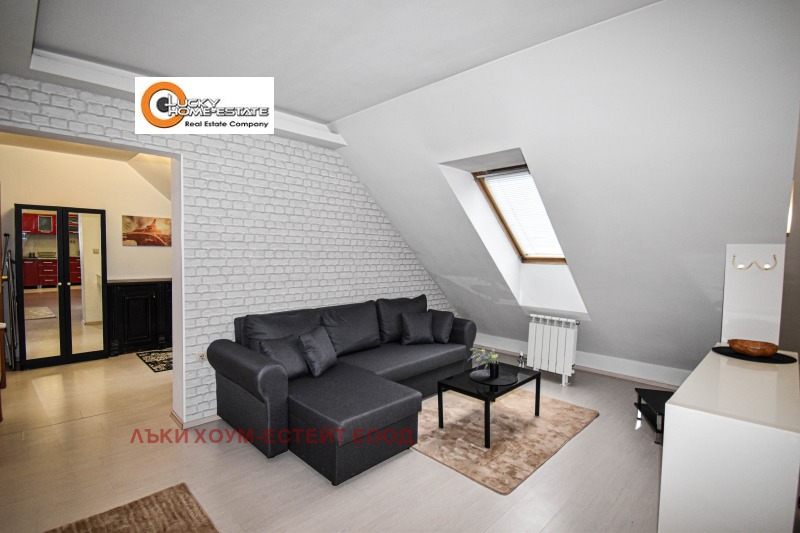 Дава под наем 2-СТАЕН, гр. София, Медицинска академия