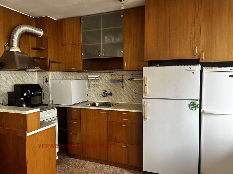 Дава под наем 3-СТАЕН, гр. София, Лозенец, снимка 2 - Апартаменти - 53100197