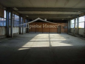 Снимка Дава под наем ПРОМ. ПОМЕЩЕНИЕ