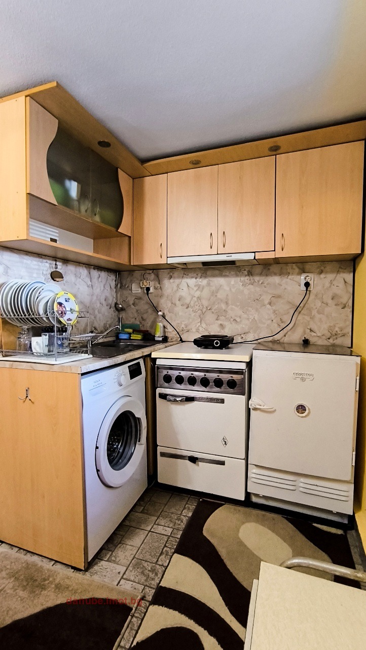 Дава под наем  1-стаен град Русе , Център , 40 кв.м | 47524157 - изображение [2]