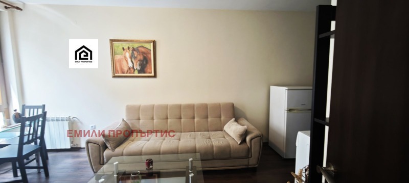 Дава под нем  2-стаен, град София, Център •  650 € • ID 21890000 — holmes.bg - [1] 