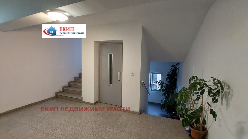 Дава под наем  2-стаен град София , Център , 60 кв.м | 66072351 - изображение [11]