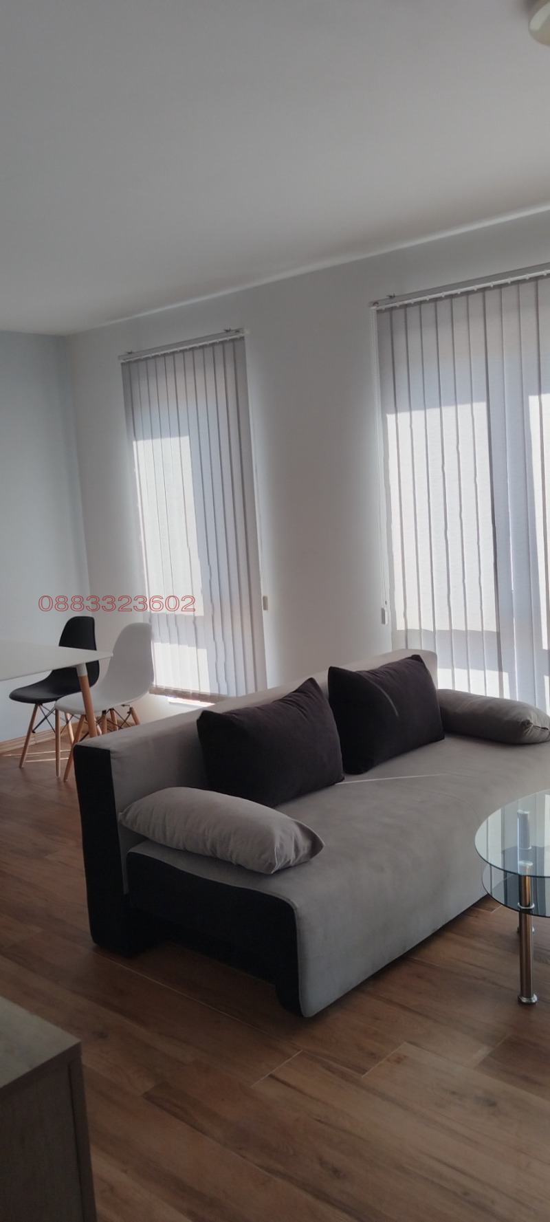 Дава под наем 2-СТАЕН, гр. Пловдив, Кючук Париж, снимка 8 - Апартаменти - 53296434