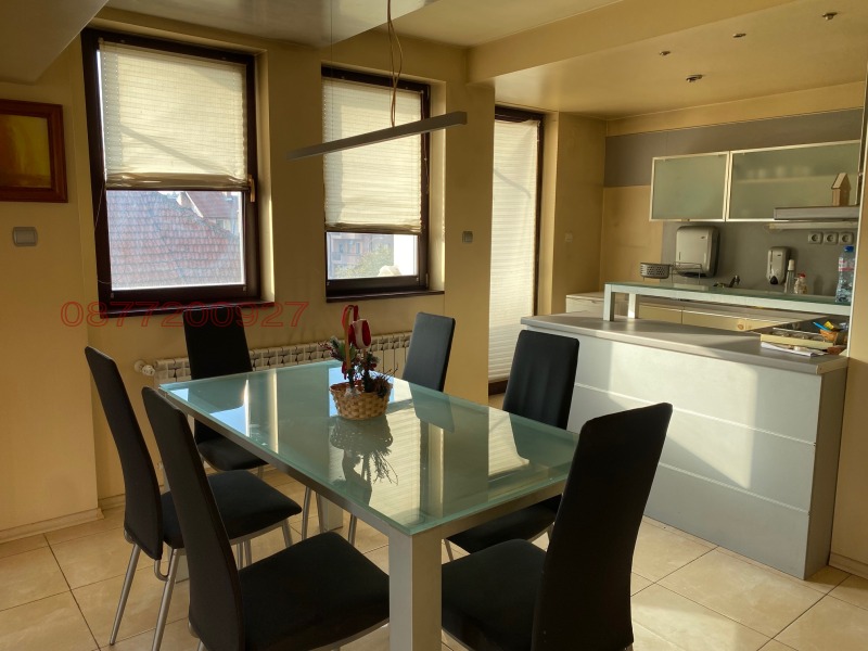 Дава под наем 3-СТАЕН, гр. Плевен, Идеален център