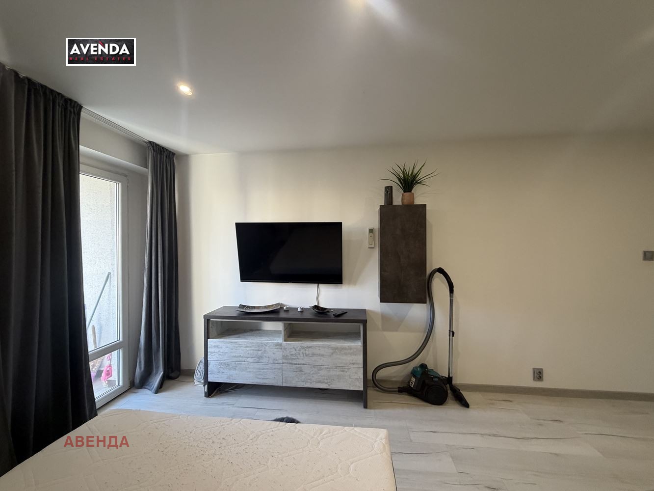 Дава под наем 3-СТАЕН, гр. София, Люлин 6, снимка 10 - Апартаменти - 53812383