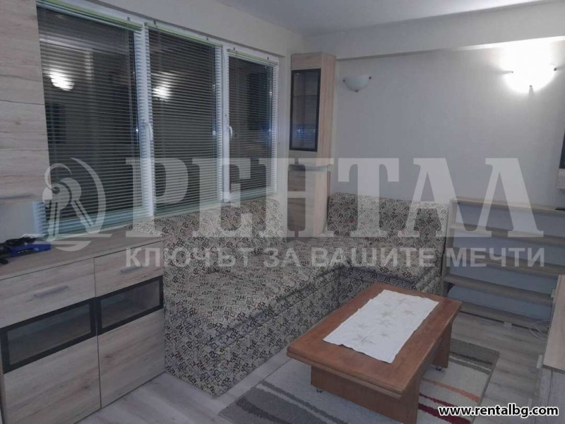 Дава под наем 3-СТАЕН, гр. Пловдив, Център, снимка 6 - Апартаменти - 53118875