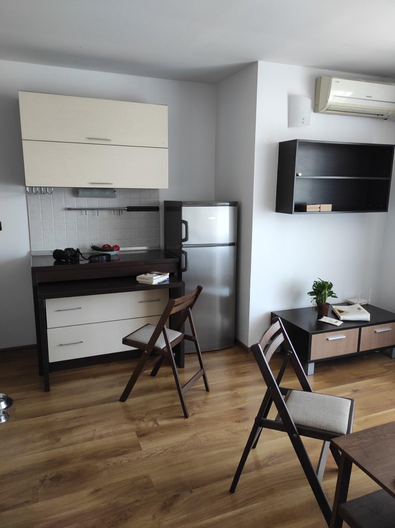 Da affittare  1 camera da letto Varna , Bazar Levski , 55 mq | 76807713 - Immagine [4]