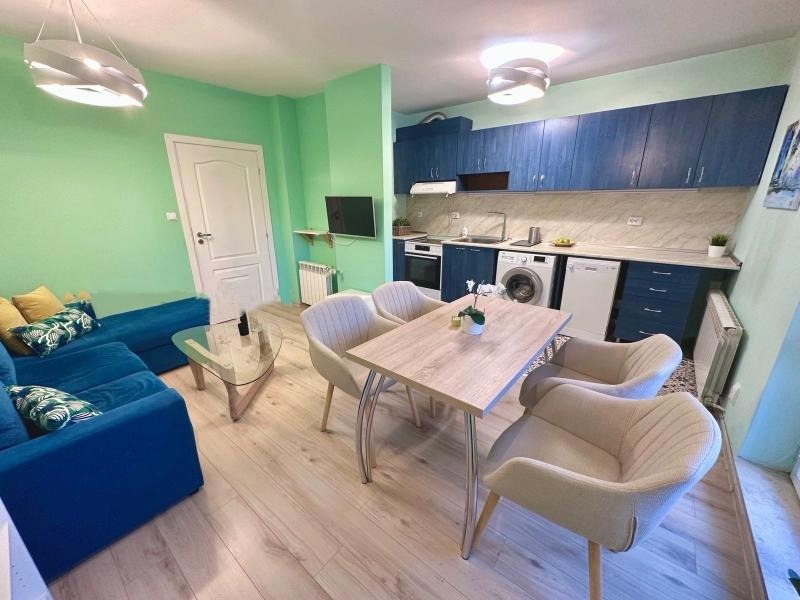 Издаје се  1 спаваћа соба Софија , Витоша , 70 м2 | 41057899