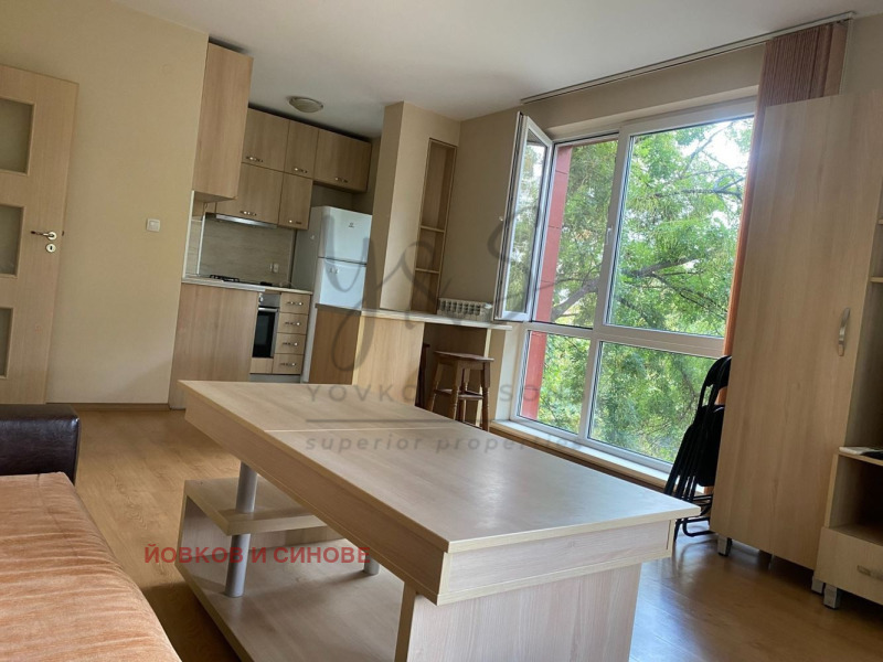 В аренду  1 спальня Пловдив , Център , 62 кв.м | 82931348 - изображение [2]