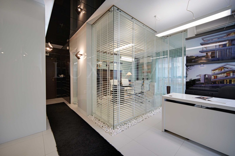 K pronájmu  Kancelář Sofia , Vitoša , 70 m2 | 59219103 - obraz [2]