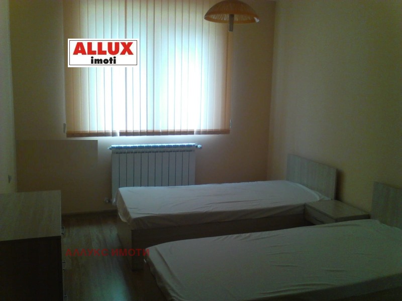 För uthyrning  1 sovrum Ruse , Vazrajdane , 61 kvm | 75202189 - bild [4]