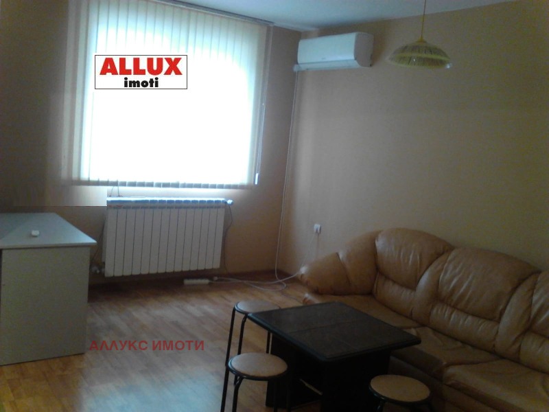För uthyrning  1 sovrum Ruse , Vazrajdane , 61 kvm | 75202189 - bild [2]