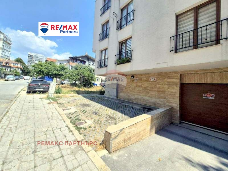 Дава под Наем ПАРКОМЯСТО | Imot.bg — изображение 2