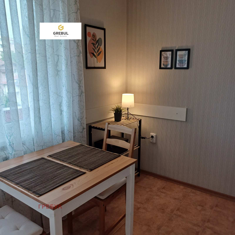 K pronájmu  1 ložnice Sofia , Krasno selo , 74 m2 | 54823152 - obraz [9]