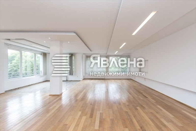 For Rent  3 bedroom Sofia , Lozenets , 245 sq.m | 44604061