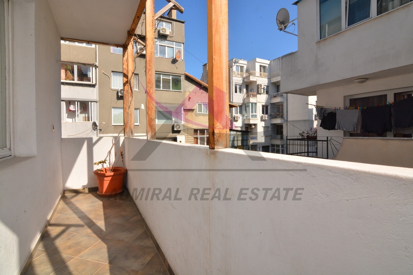 ���� ��� ���� 2-����� | Imot.bg � ����������� 8