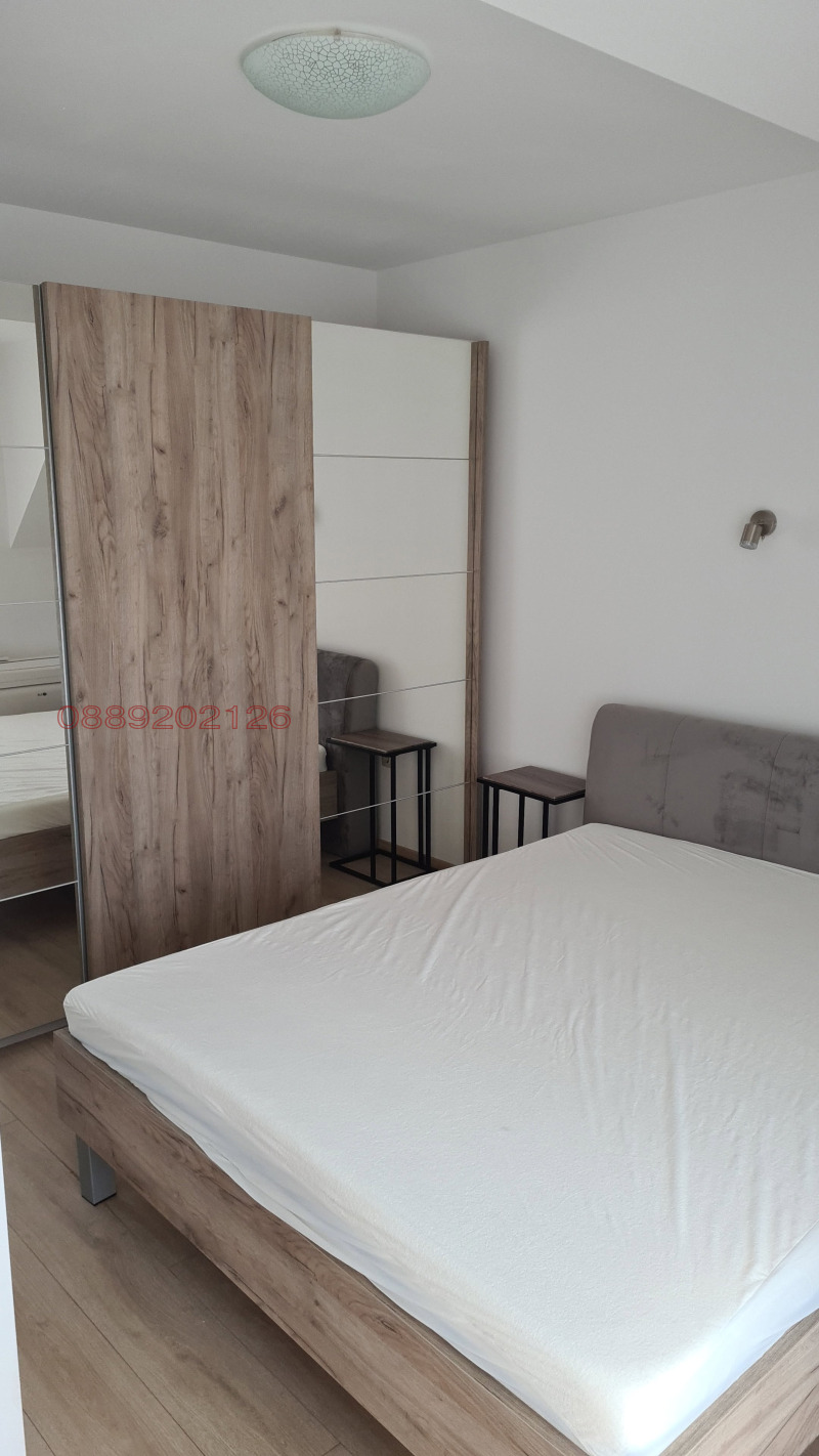 Дава под наем 3-СТАЕН, гр. София, Център, снимка 6 - Апартаменти - 52783434