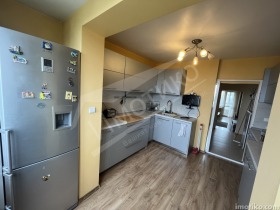 2 quartos Suhata reka, Sofia 1