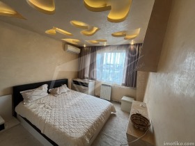 2 quartos Suhata reka, Sofia 4