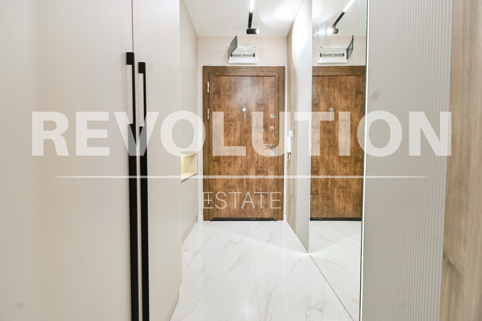 Дава под наем 3-СТАЕН, гр. София, Кръстова вада, снимка 8 - Апартаменти - 53777343