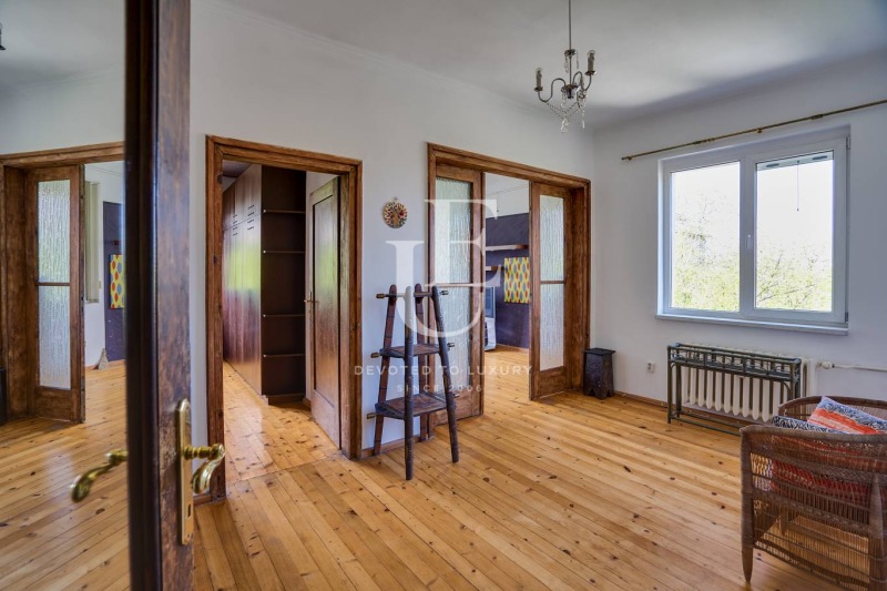 K pronájmu  2 ložnice Sofia , Doktorski pametnik , 91 m2 | 10261625