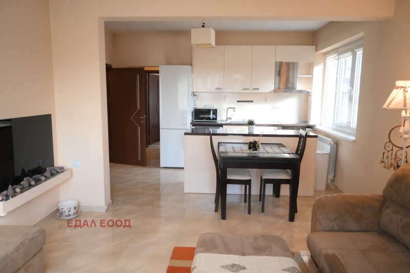 Дава под наем 3-СТАЕН, гр. София, Център, снимка 6 - Апартаменти - 53239151