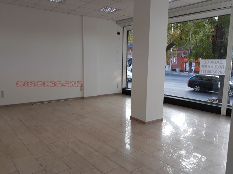 Kiadó  Üzlet Plovdiv , Centar , 70 négyzetméter | 23821700 - kép [7]