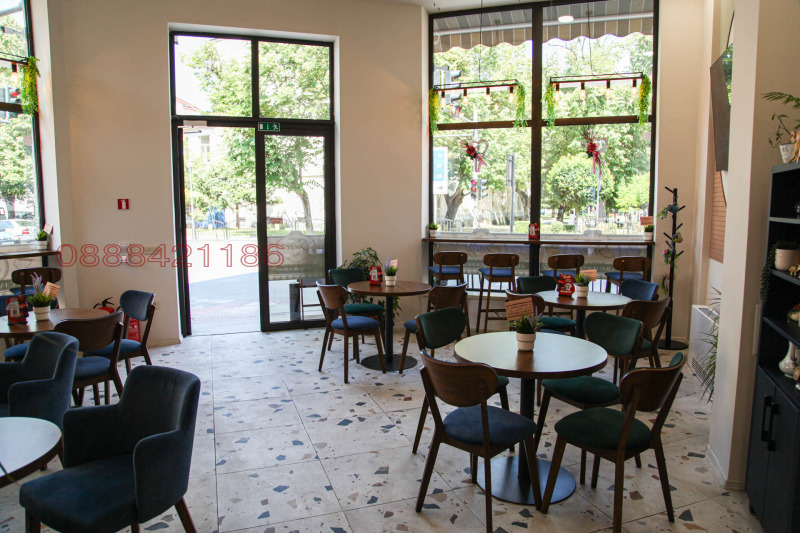 Дава под наем ЗАВЕДЕНИЕ, гр. Ловеч, Център, снимка 7 - Заведения - 53258847