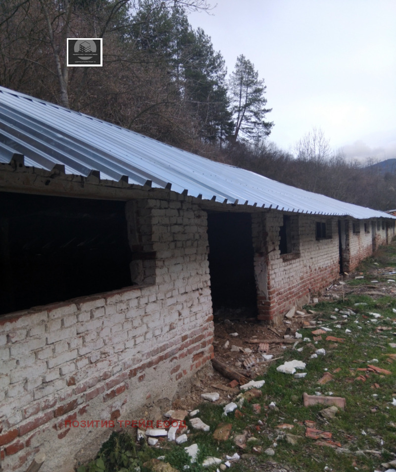 Дава под наем ПРОМ. ПОМЕЩЕНИЕ, гр. Дупница, област Кюстендил